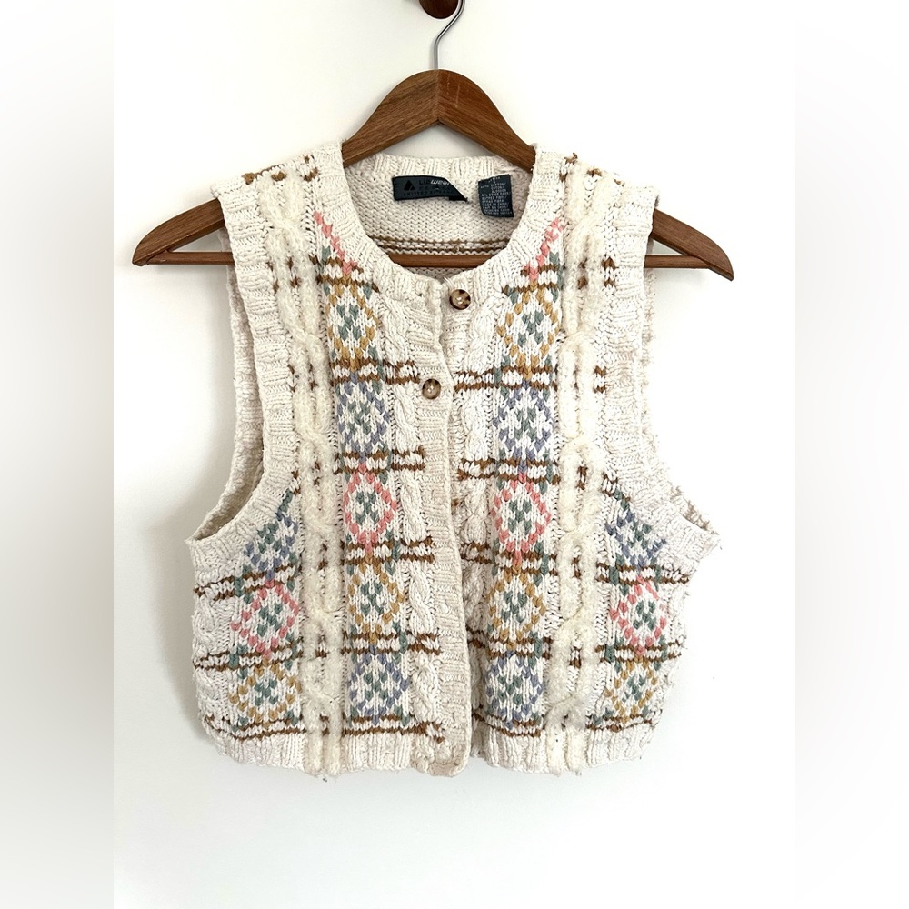 VINTAGE Hand Knit Sweater Vest